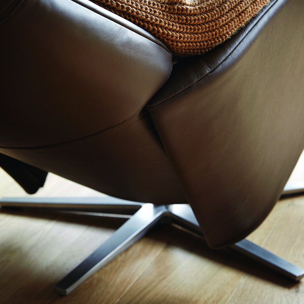 Stressless Scott Power Recliner Chair Lees of Grimsby