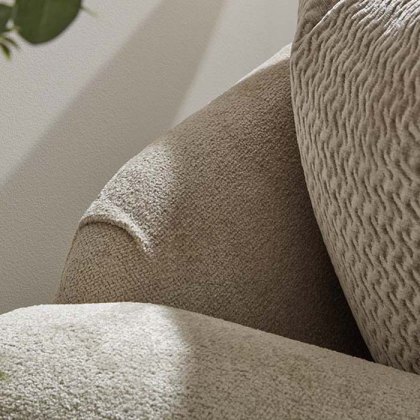 Zeus Snuggler Fabric Chair Zeus Snuggler Fabric Chair