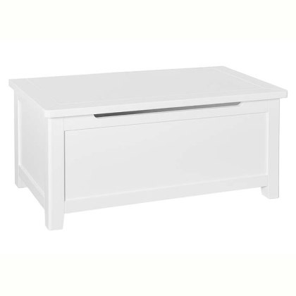 Henley White Blanket Box