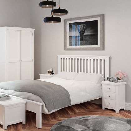Henley White Blanket Box