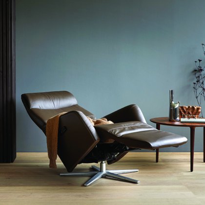 Stressless Scott Power Recliner Chair Stressless Scott Power Recliner Chair