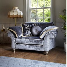 Duresta Harvard Reading Armchair Duresta Harvard Reading Armchair