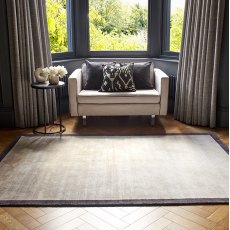 Blade Border Rug Putty / Charcoal