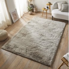 Heavenly Rug Mink