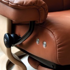 Stressless Mayfair Power Medium Chair - single leg motor