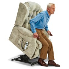 Lynton Knuckle Royale Dual Electric Riser Recliner
