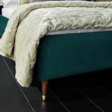 Giovanni Double Bedframe