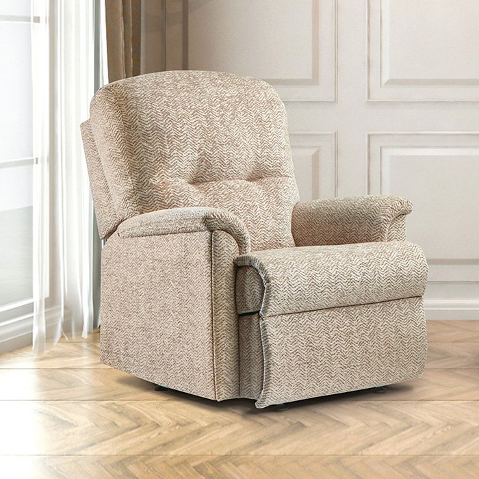 Lincoln Small Fixed Chair