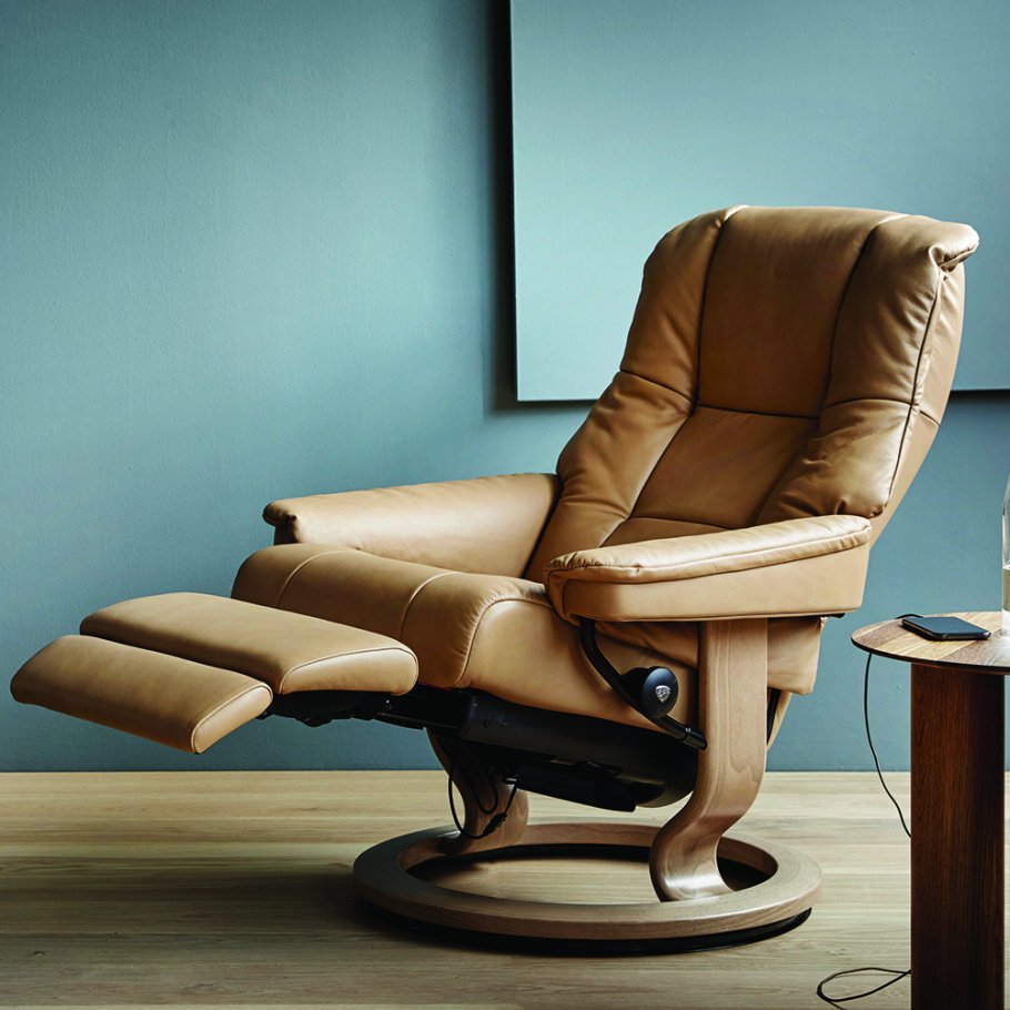 Stressless Mayfair Power Medium Chair - dual motor leg / back