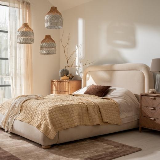 Dreaming of a bedroom makeover? The Atuaro bedroom collection might just be your perfect match! 😍...