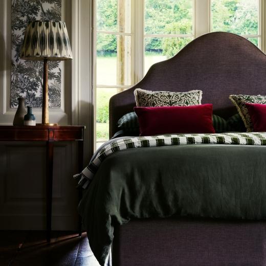 Give your sleep a winter refresh! 💤 With the colder months keeping us snug in bed, now is the idea...