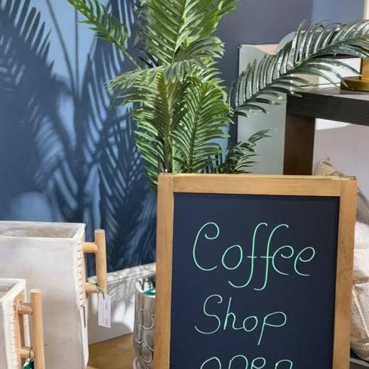 Treat yourself to a delicious hot drink in our newly reopened coffee shop! ☕️🌿 Situated on the...